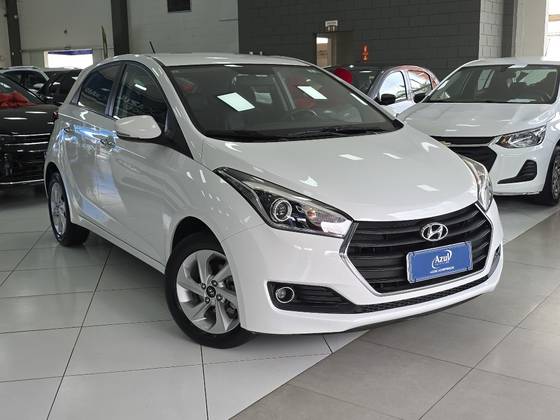 HYUNDAI HB20 1.6 PREMIUM 16V FLEX 4P AUTOMÁTICO HYUNDAI HB20 1.6 PREMIUM 16V FLEX 4P AUTOMÁTICO